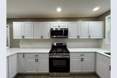 1724 Lake Avenue, Whiting, IN 46394 - Photo 8