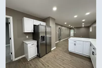 1724 Lake Avenue, Whiting, IN 46394 - Photo 10