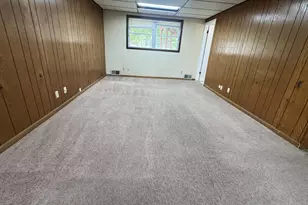 611 Pierce Ave, Dyer, IN 46311 - Photo 16