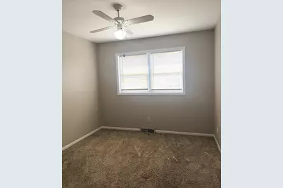 611 Pierce Avenue, Dyer, IN 46311 - Photo 12