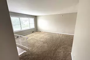 611 Pierce Ave, Dyer, IN 46311 - Photo 2