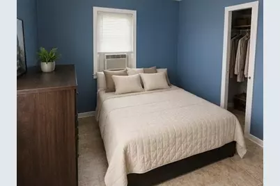1084 E 36th Avenue, Gary, IN 46409 - Photo 4
