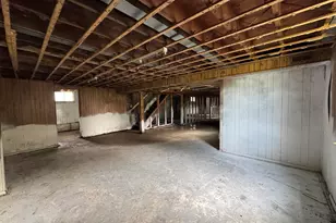 6657 Old Porter Rd, Portage, IN 46368 - Photo 14