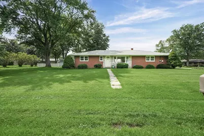 3605 Sunset Drive, Valparaiso, IN 46383 - Photo 1