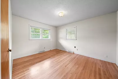 3605 Sunset Drive, Valparaiso, IN 46383 - Photo 18