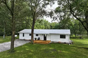 13054 W 300 N, Medaryville, IN 47957 - Photo 1