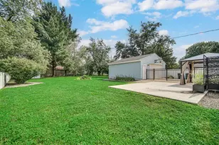 2919 Drexel Dr, Hobart, IN 46342 - Photo 14