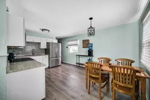 2919 Drexel Dr, Hobart, IN 46342 - Photo 4