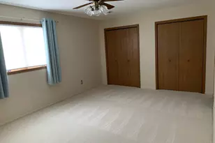 247 Barbara Jean Dr, Schererville, IN 46375 - Photo 16