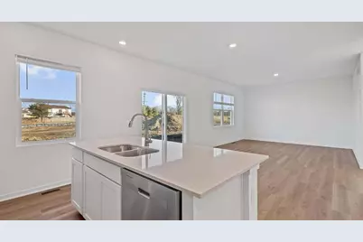 38 Maximillian Drive, Hobart, IN 46342 - Photo 22