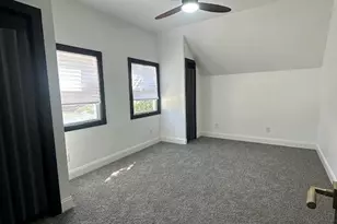 229 E Beam St, Westchester Township, IN 46304 - Photo 32