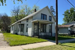 415 Cleveland, Michigan City, IN 46360 - Photo 2
