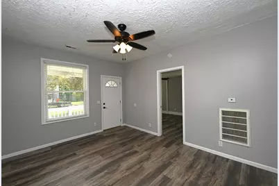 606 S Market Street, Winamac, IN 46996 - Photo 8