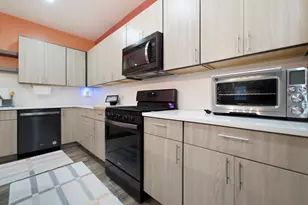 349 Sawgrass Dr, Crown Point, IN 46307 - Photo 8