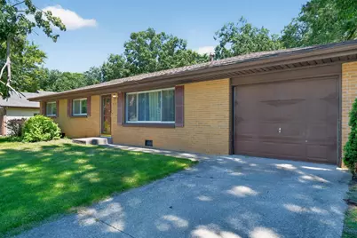 417 Cedar Street NW, Demotte, IN 46310 - Photo 2