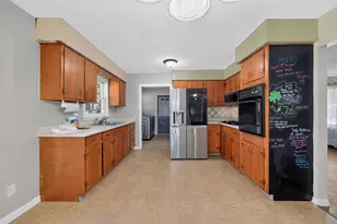 417 Cedar St NW, Demotte, IN 46310 - Photo 8