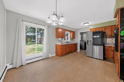 417 Cedar Street NW, Demotte, IN 46310 - Photo 6