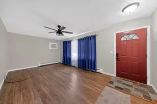 417 Cedar St NW, Demotte, IN 46310 - Photo 4