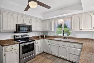 806 W 126th Court, Crown Point, IN 46307 - Photo 6