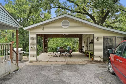 3328 E 73rd Avenue, Merrillville, IN 46410 - Photo 2