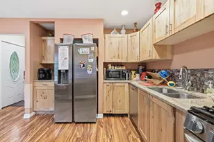 3328 E 73rd Ave, Merrillville, IN 46410 - Photo 8