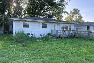 3028 Oakwood St, Portage, IN 46368 - Photo 2