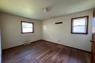 3028 Oakwood St, Portage, IN 46368 - Photo 12