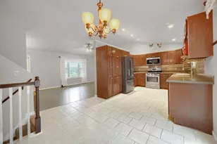 17472 Hawthorne Dr, Lowell, IN 46356 - Photo 6