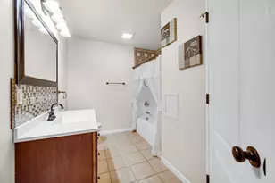 17472 Hawthorne Dr, Lowell, IN 46356 - Photo 22