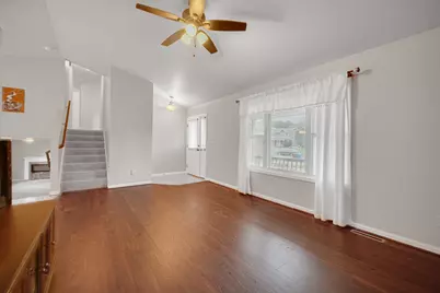 17472 Hawthorne Drive, Lowell, IN 46356 - Photo 4