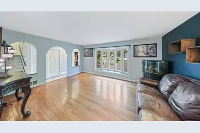 3869 Kingsway Drive, Crown Point, IN 46307 - Photo 8