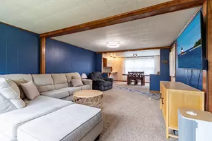 409 W Division Rd, Demotte, IN 46310 - Photo 16