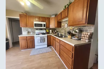4018 E Keller Street, Lake Village, IN 46349 - Photo 6