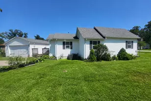 4018 E Kellar St, Lake Village, IN 46349 - Photo 4