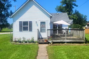 4018 E Kellar St, Lake Village, IN 46349 - Photo 2