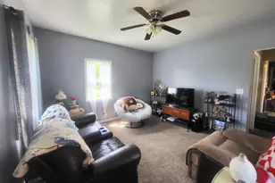 4018 E Kellar St, Lake Village, IN 46349 - Photo 12