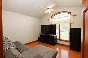 3216 W Greenbriar Ln, La Porte, IN 46350 - Photo 22