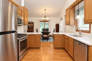 3216 W Greenbriar Ln, La Porte, IN 46350 - Photo 10