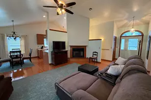 3216 W Greenbriar Ln, La Porte, IN 46350 - Photo 6