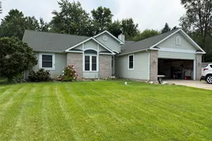 3216 W Greenbriar Ln, La Porte, IN 46350 - Photo 1