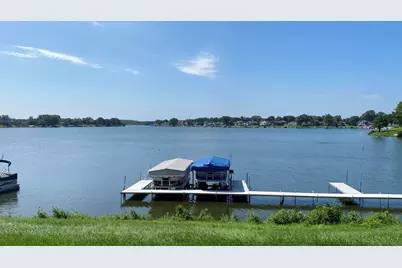2523 E Lakeshore Drive #C-17, Crown Point, IN 46307 - Photo 2