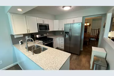2523 E Lakeshore Drive #C-17, Crown Point, IN 46307 - Photo 4