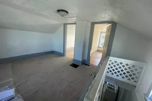 332 Grove St, La Porte, IN 46350 - Photo 8
