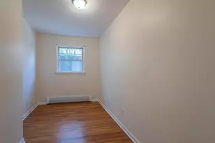 486 Park Ave, Valparaiso, IN 46385 - Photo 14