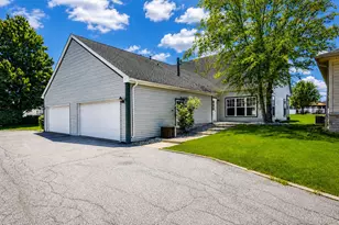 9278 Norris Dr, Hobart, IN 46342 - Photo 24