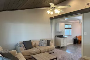 724-1 Imperial Rd, Valparaiso, IN 46385 - Photo 6