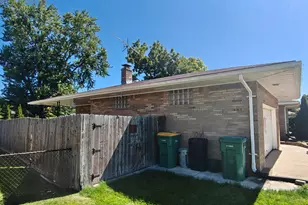 430 E 54th Ave, Merrillville, IN 46410 - Photo 2