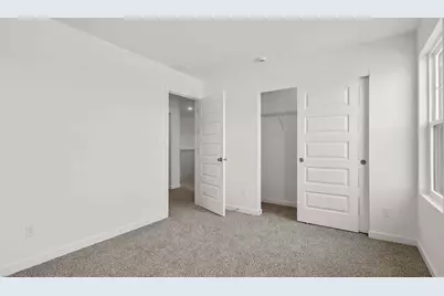 7621 W 107th Place, Crown Point, IN 46307 - Photo 2