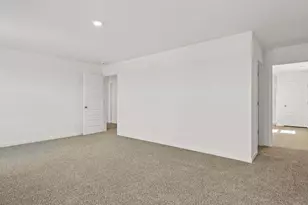 7621 W 107th Pl, Crown Point, IN 46307 - Photo 6