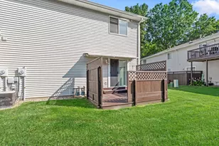 141 Indian Rdg Dr, Michigan City, IN 46360 - Photo 14
